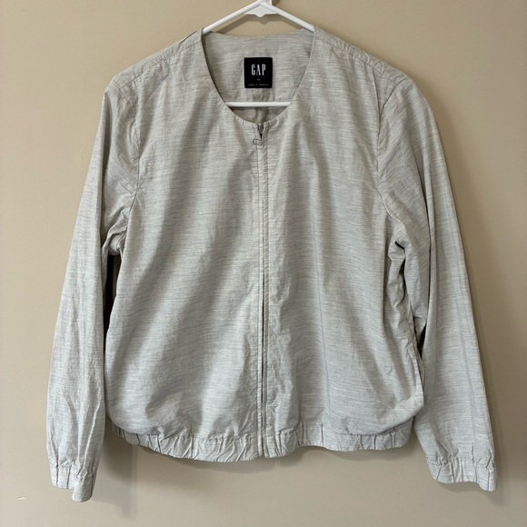 GAP Jackets & Blazers - GAP Women's Gray Lightweight Jacket Size XL